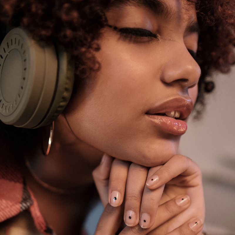 Restorative Bliss Playlist by Francesca Bonta / Photo by Cottonbro